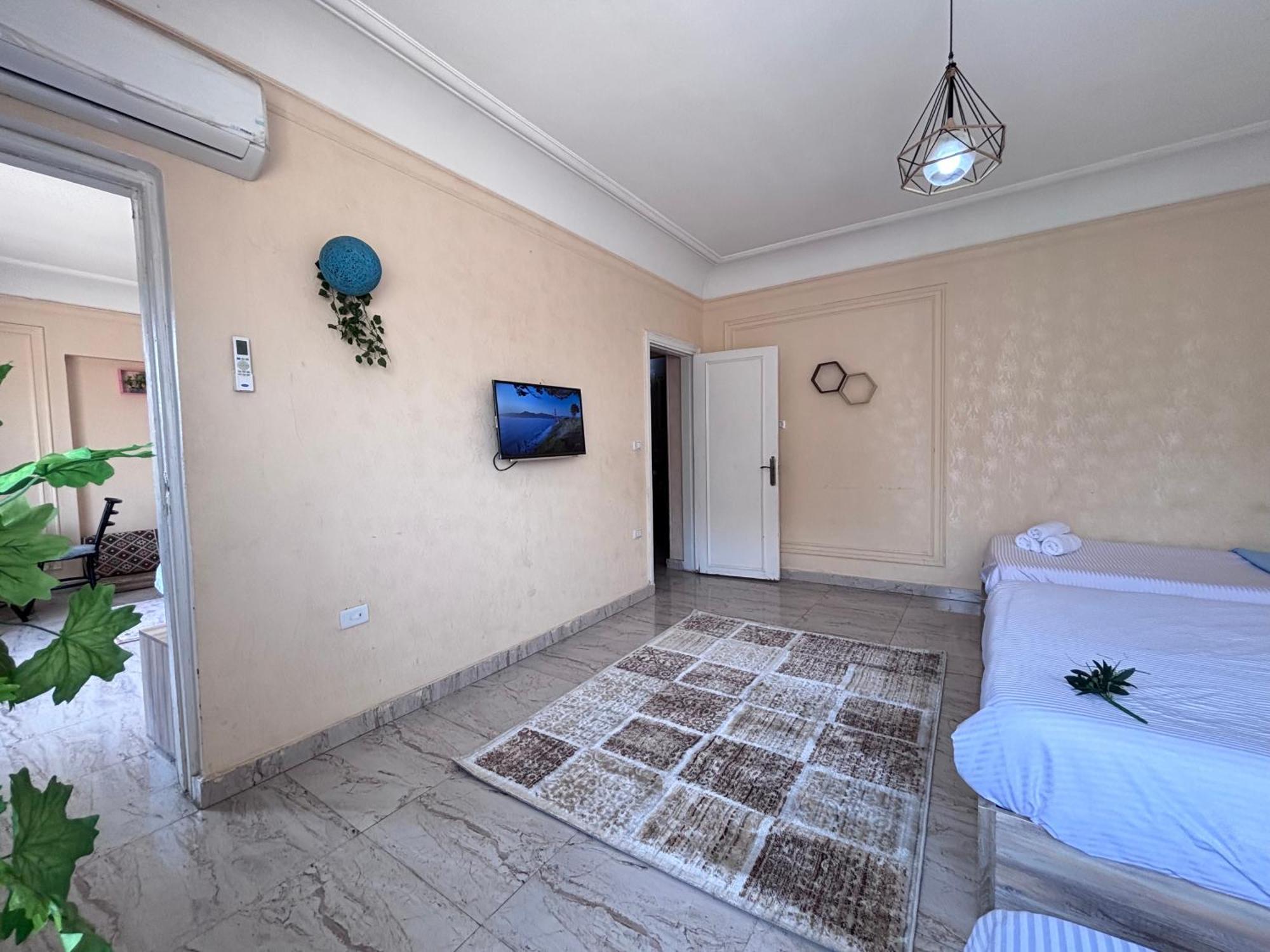 Apartment Champollion *