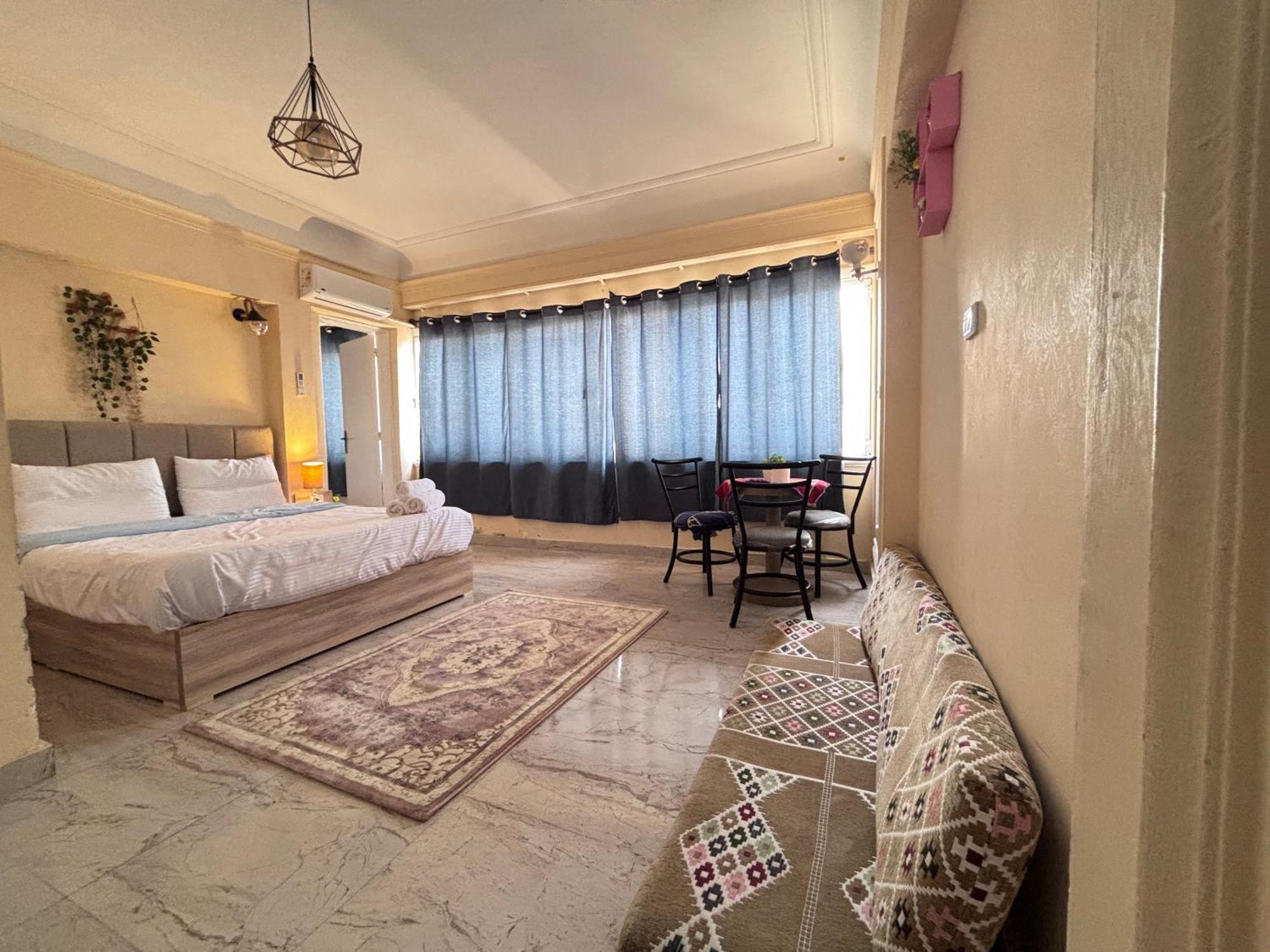 Champollion Apartment Cairo