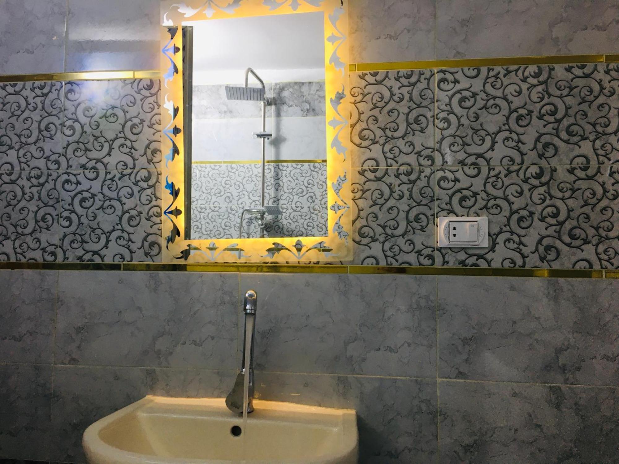 Apartment Champollion *